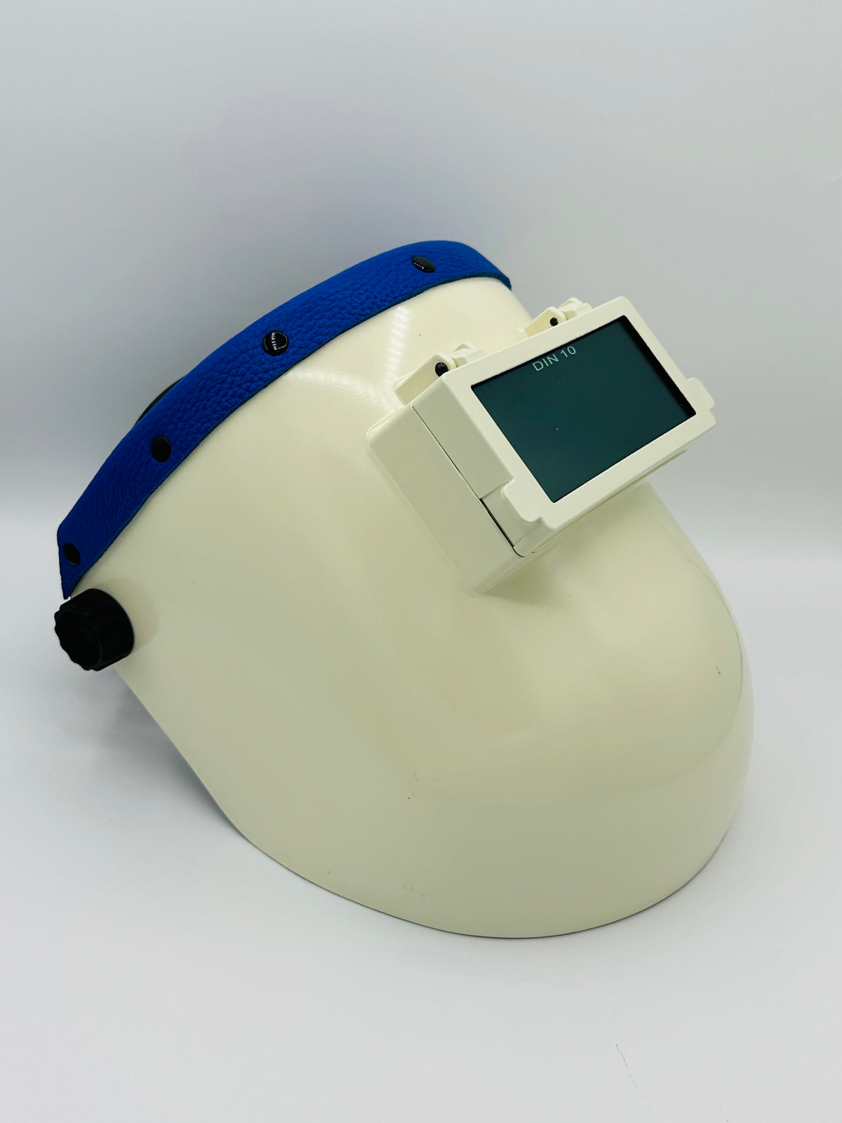 White Pipeliner Blue Leather