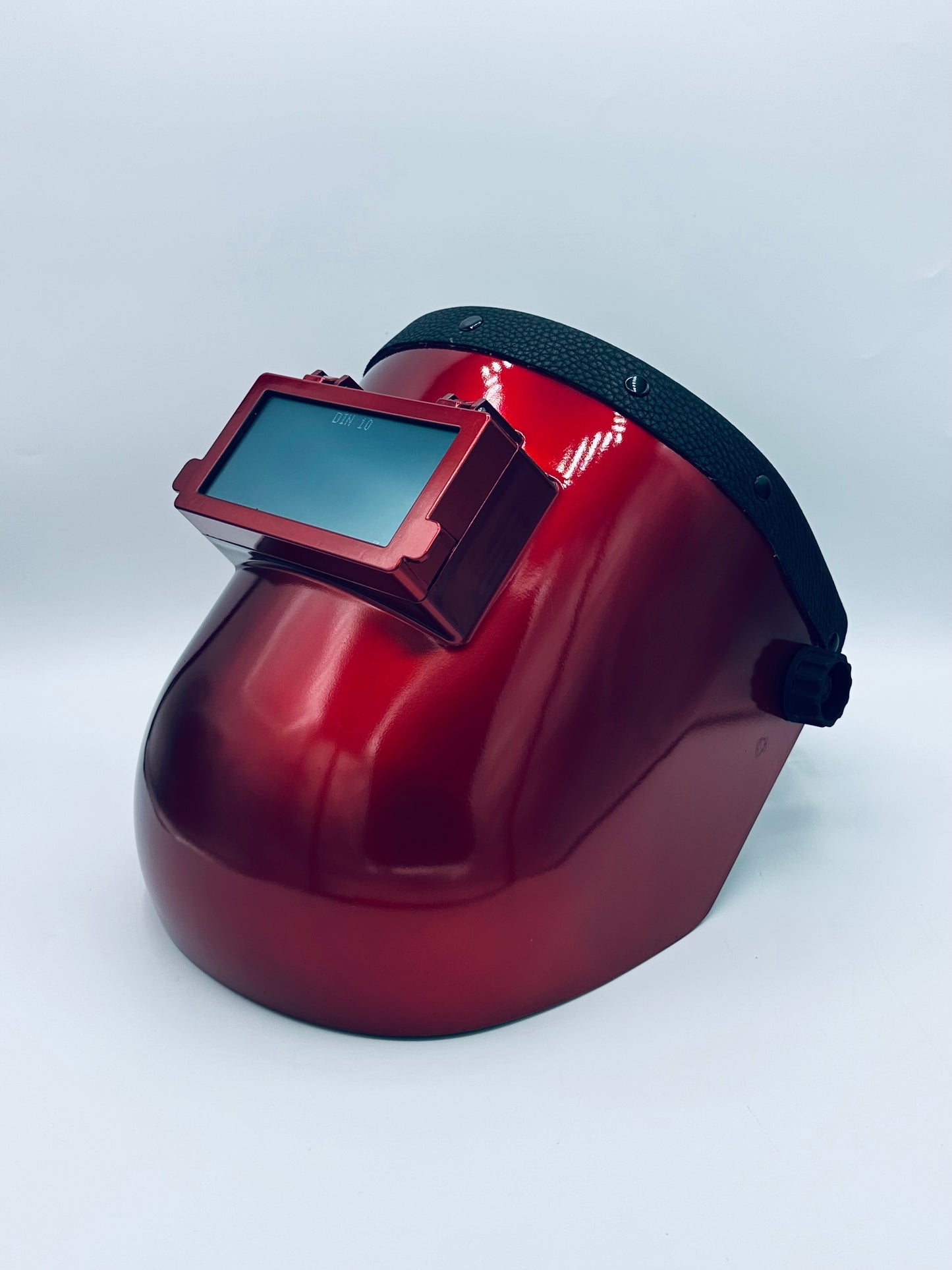 Red Pipeliner Black Leather