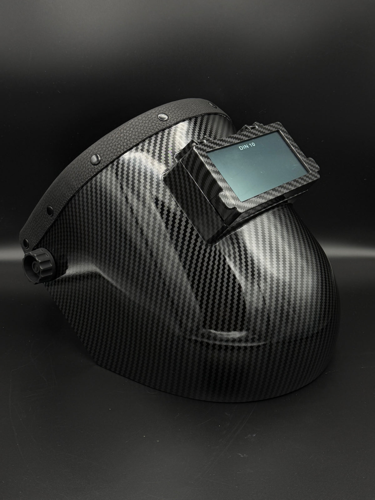 Carbon Fiber Pattern Pipeliner Black Leather