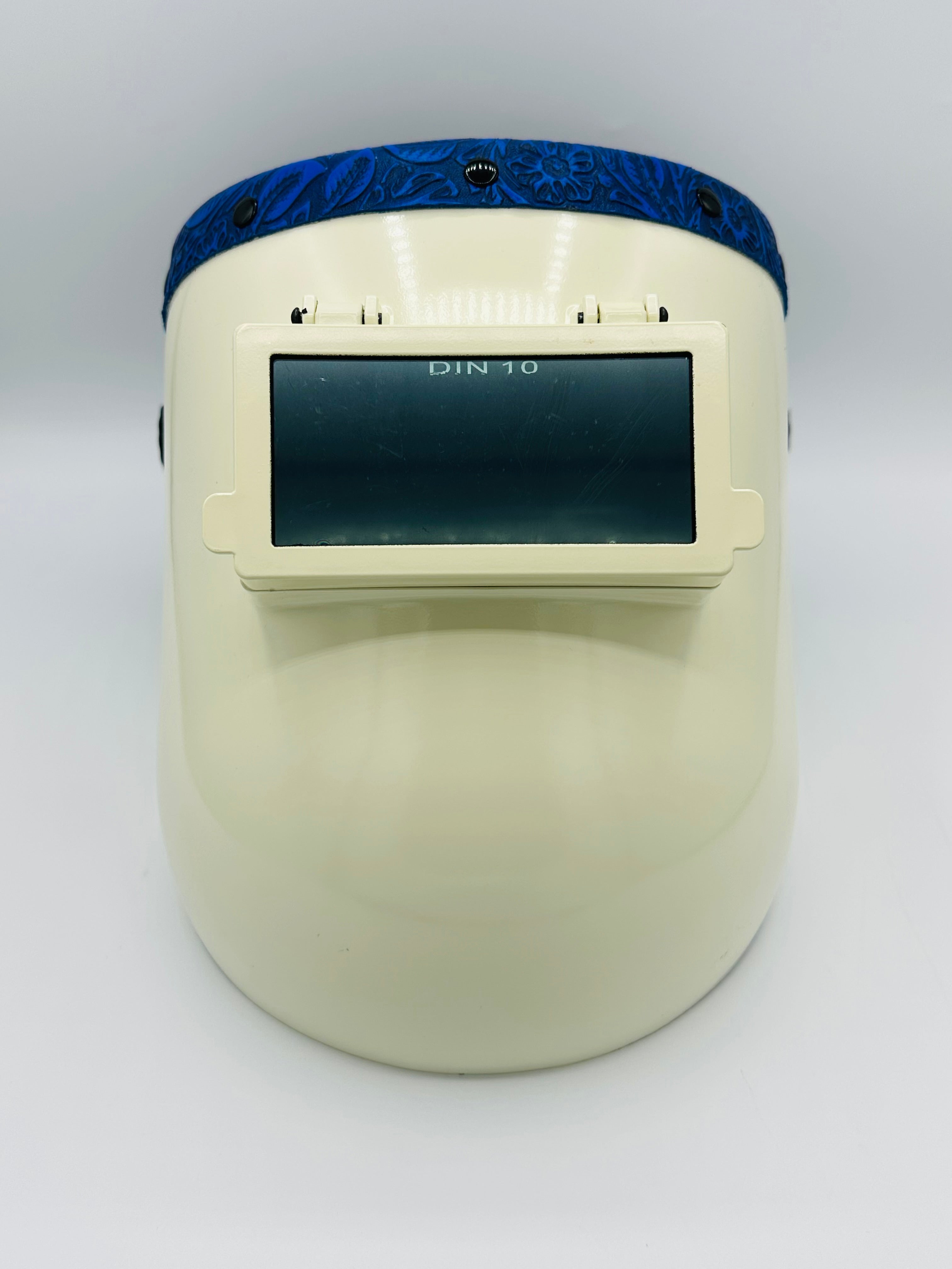 White Pipeliner Blue Floral