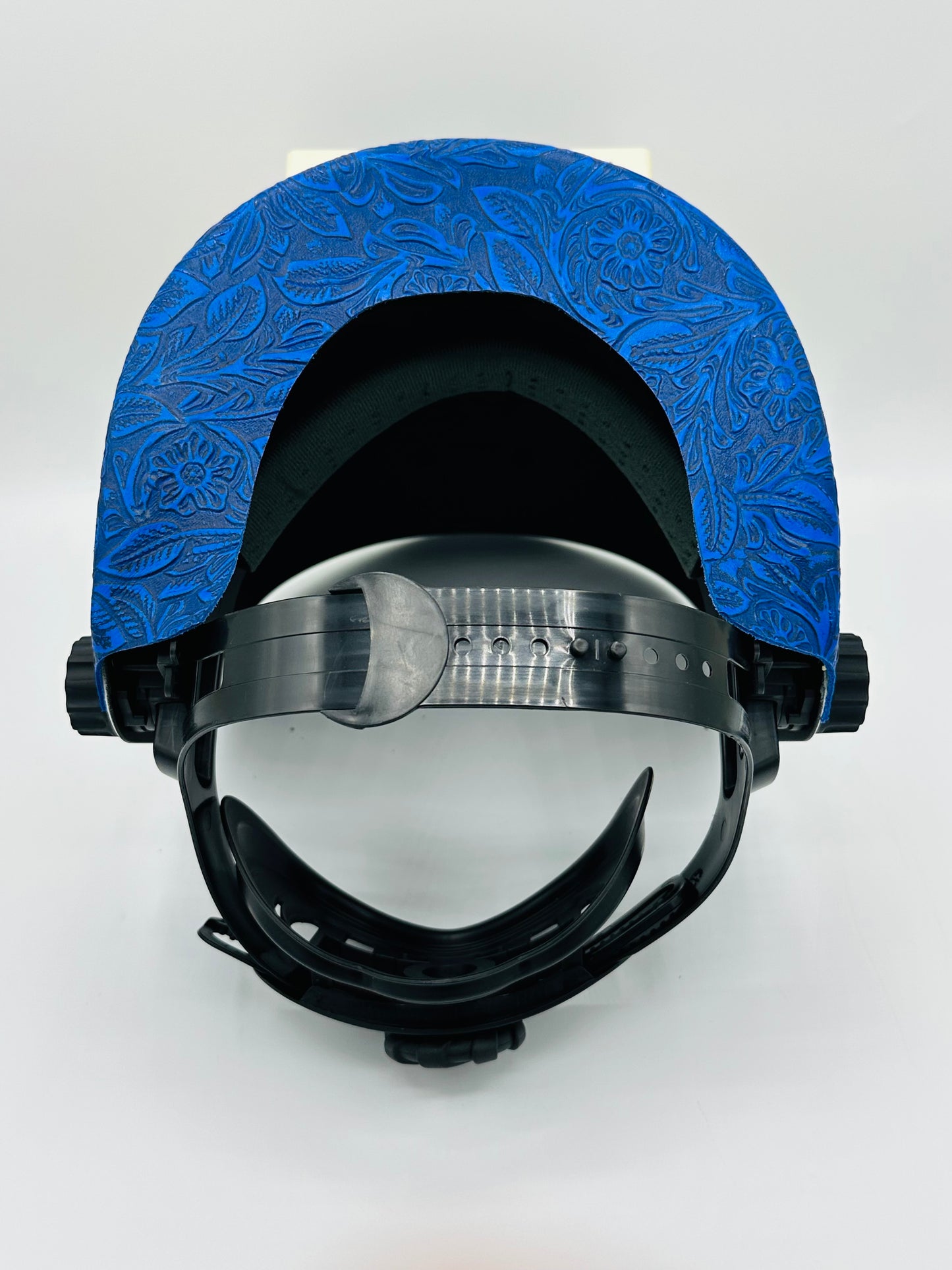 White Pipeliner Blue Floral