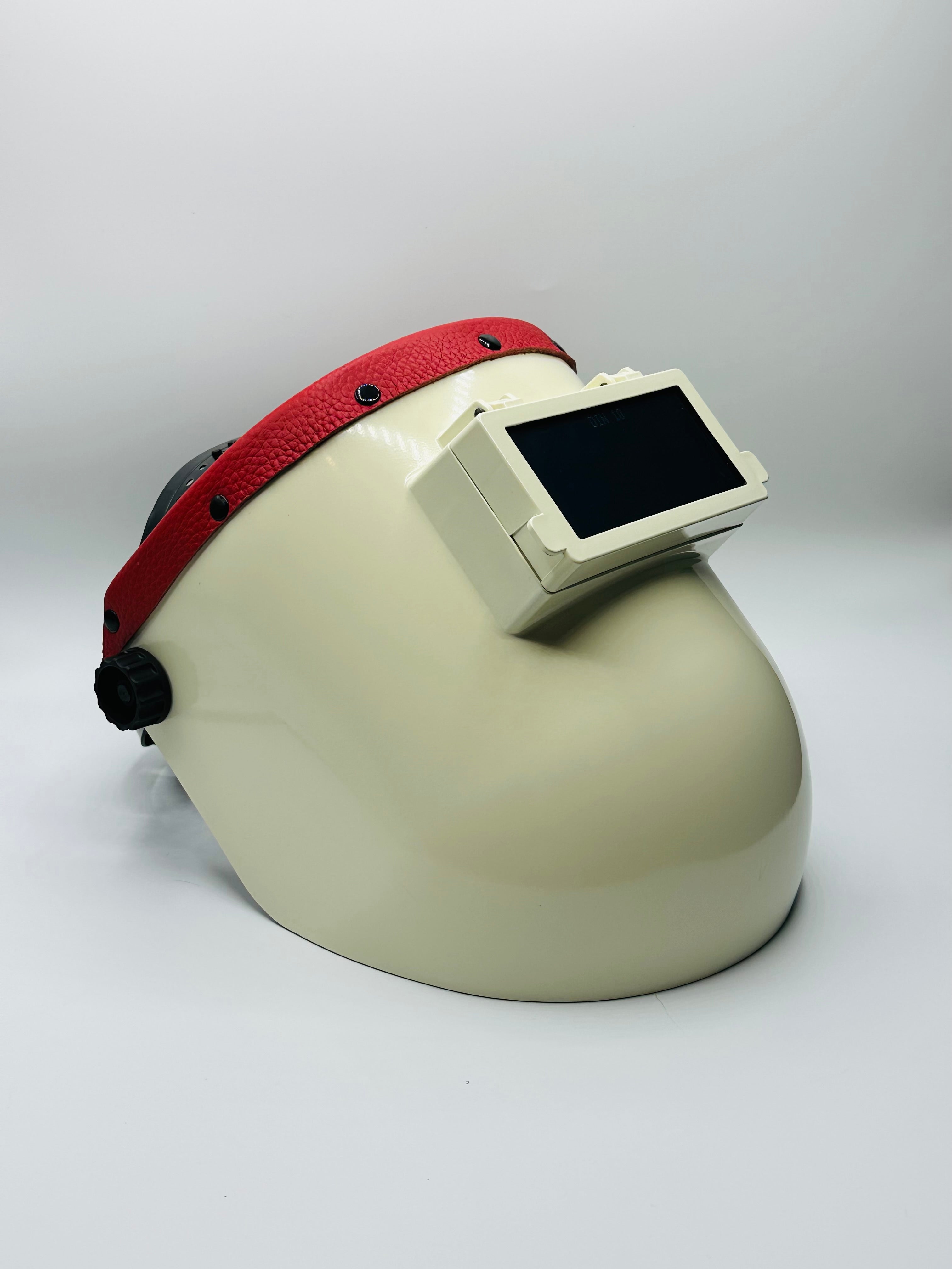 White Pipeliner Red Leather
