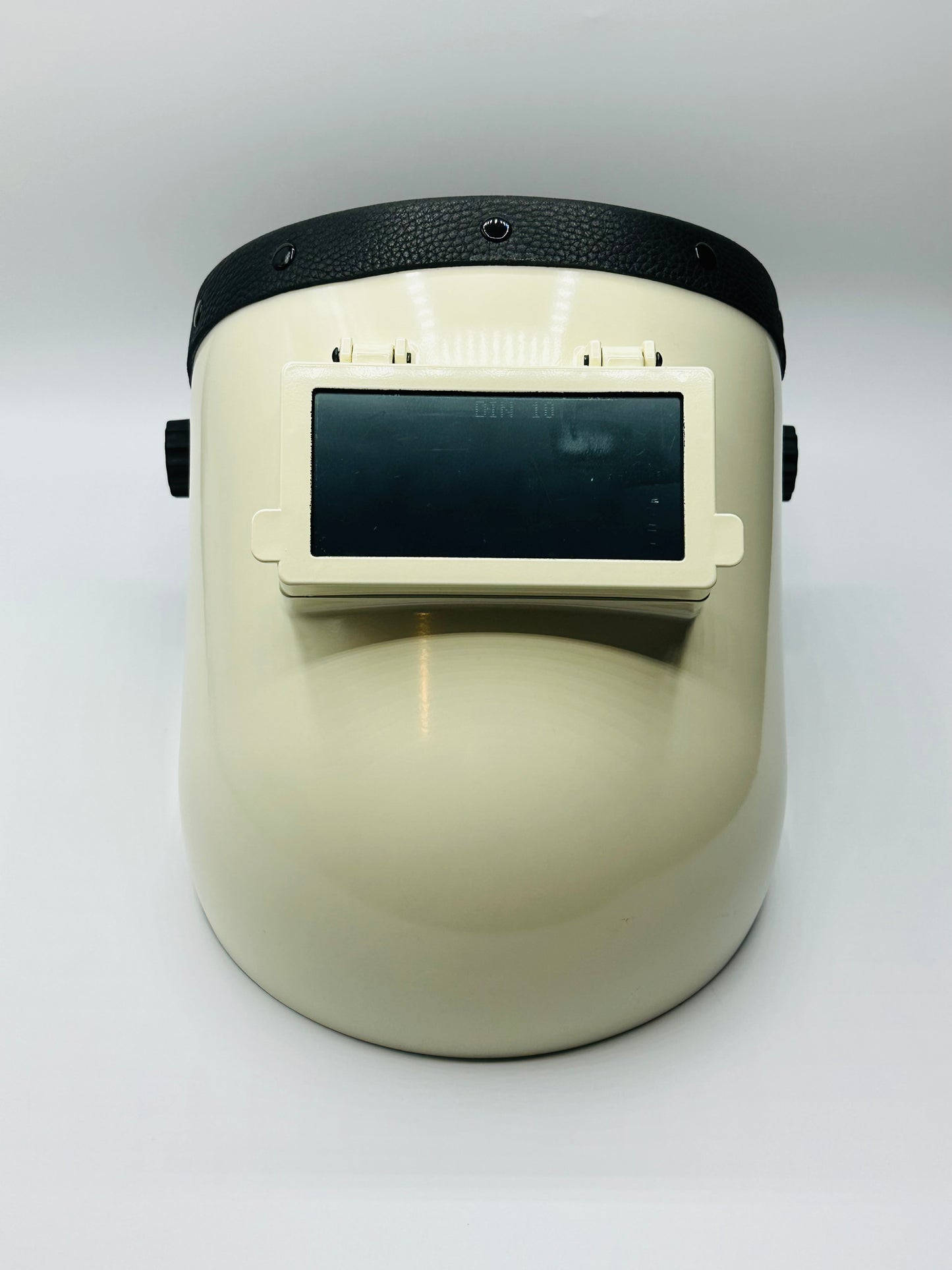 White Pipeliner Black Leather