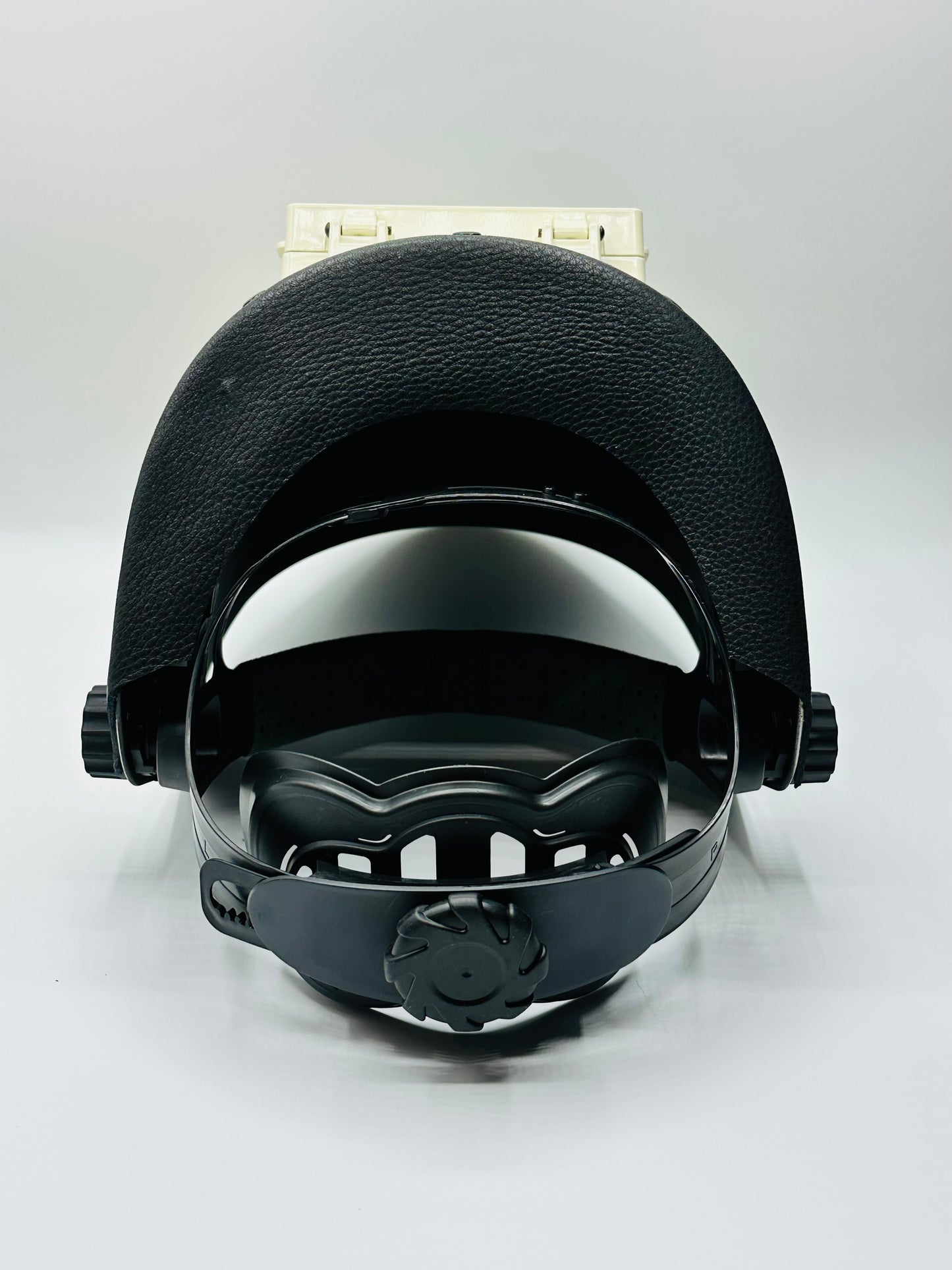 White Pipeliner Black Leather