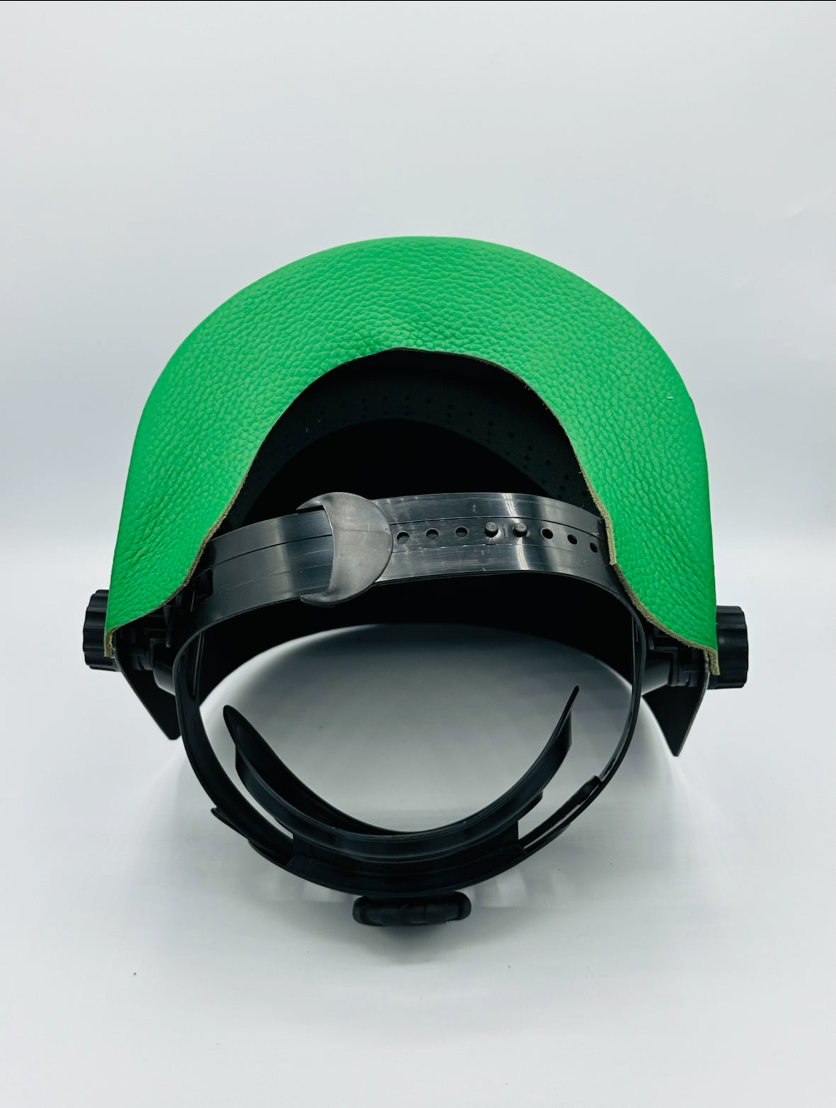 Black Pipeliner Green Leather