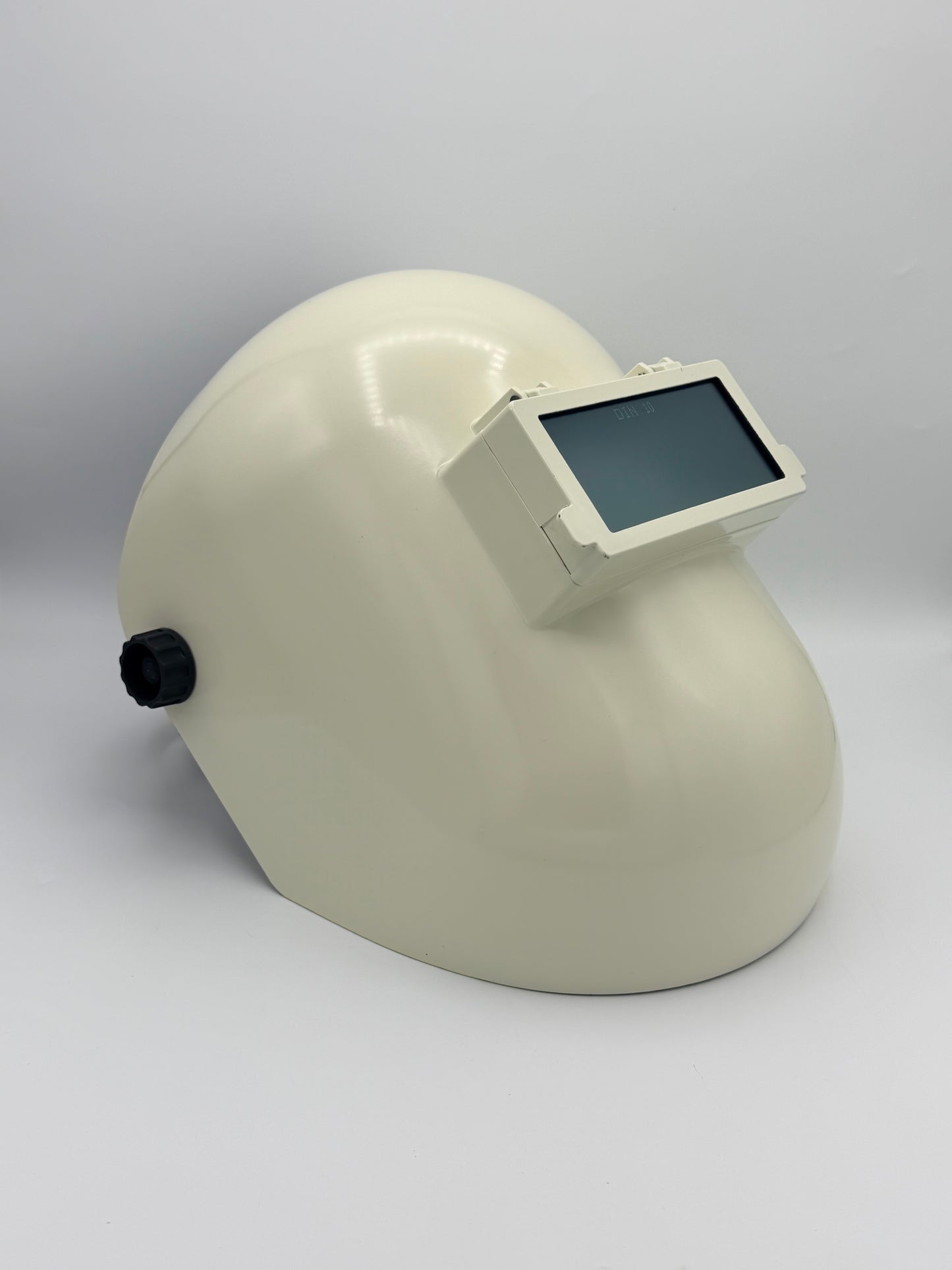 Apex Pipeliner White