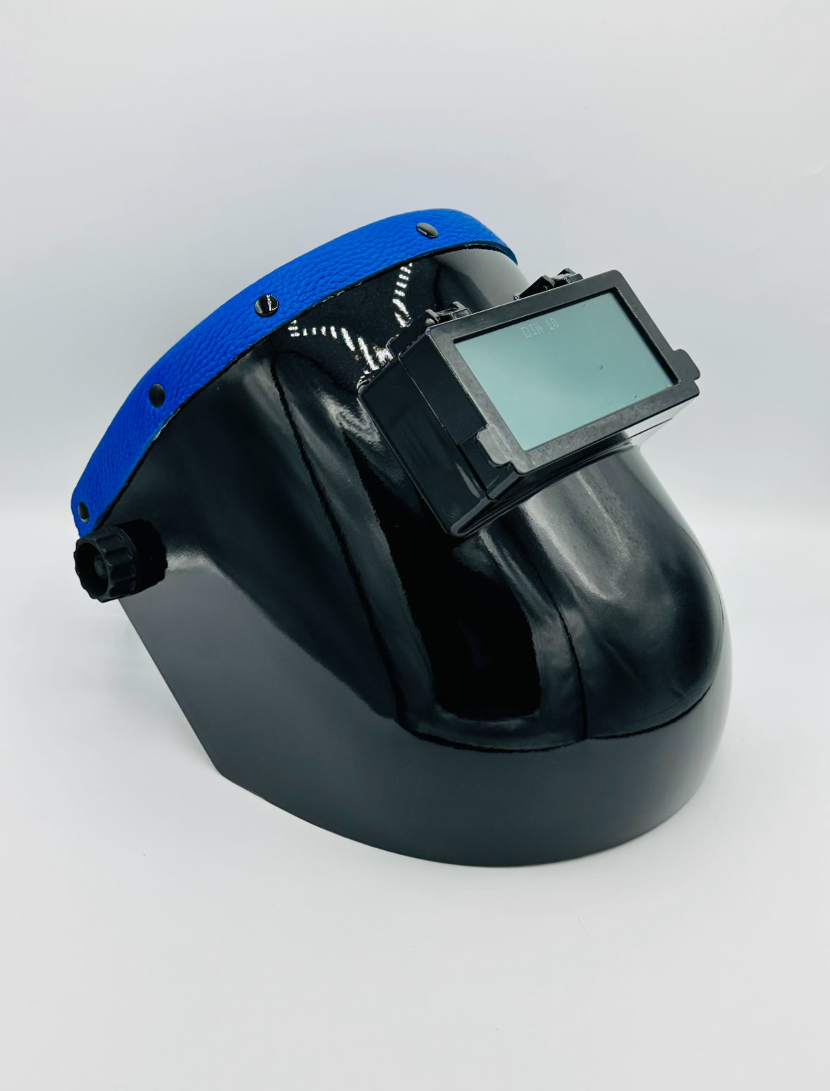 Black Pipeliner Blue Leather