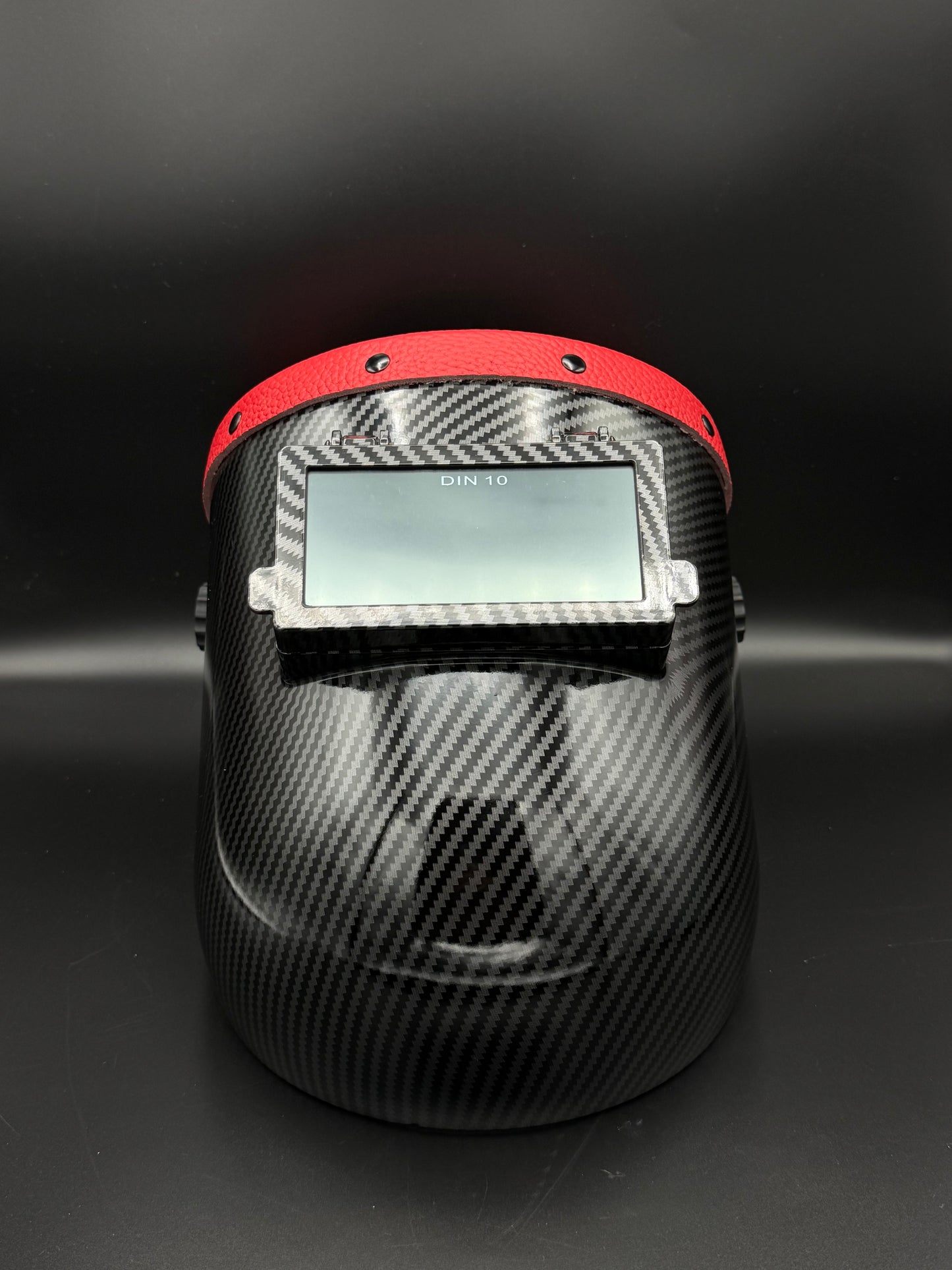 Carbon Fiber Pattern Pipeliner Red Leather