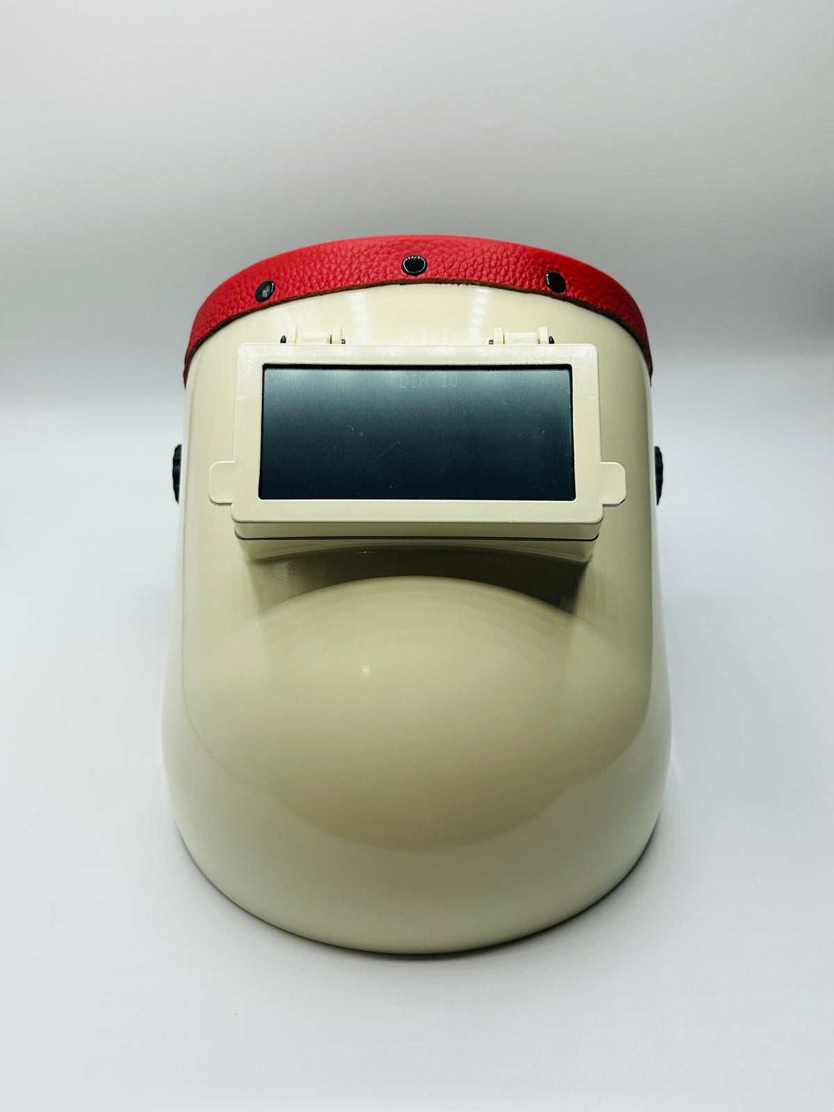 White Pipeliner Red Leather