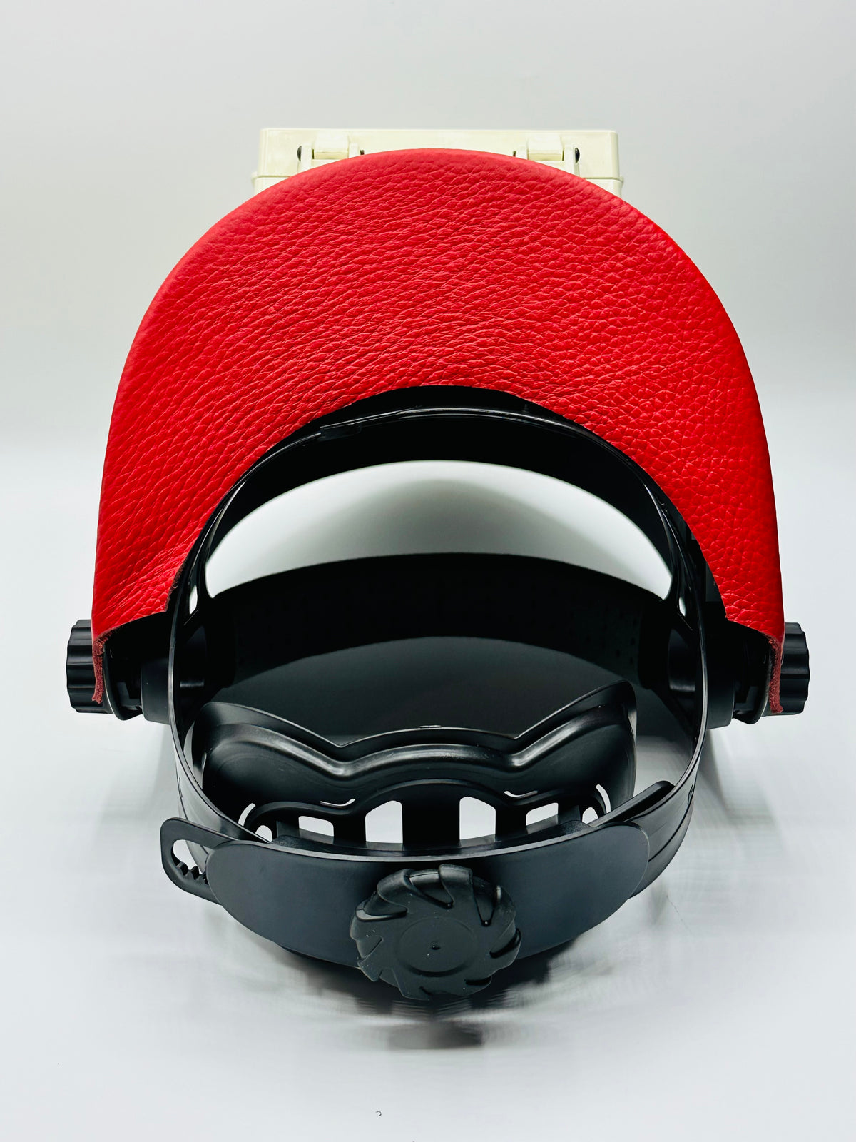 White Pipeliner Red Leather